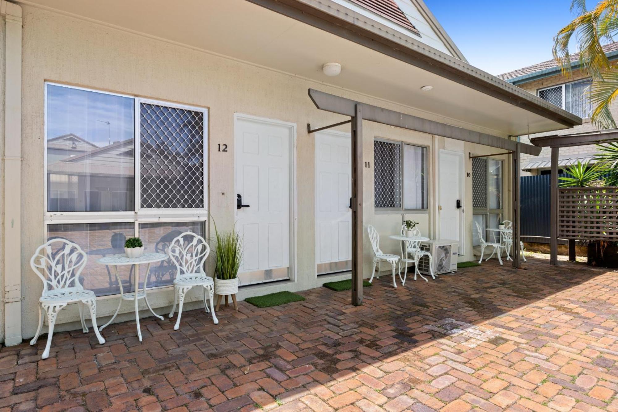Central Motel Mooloolaba And Apartments Exterior photo